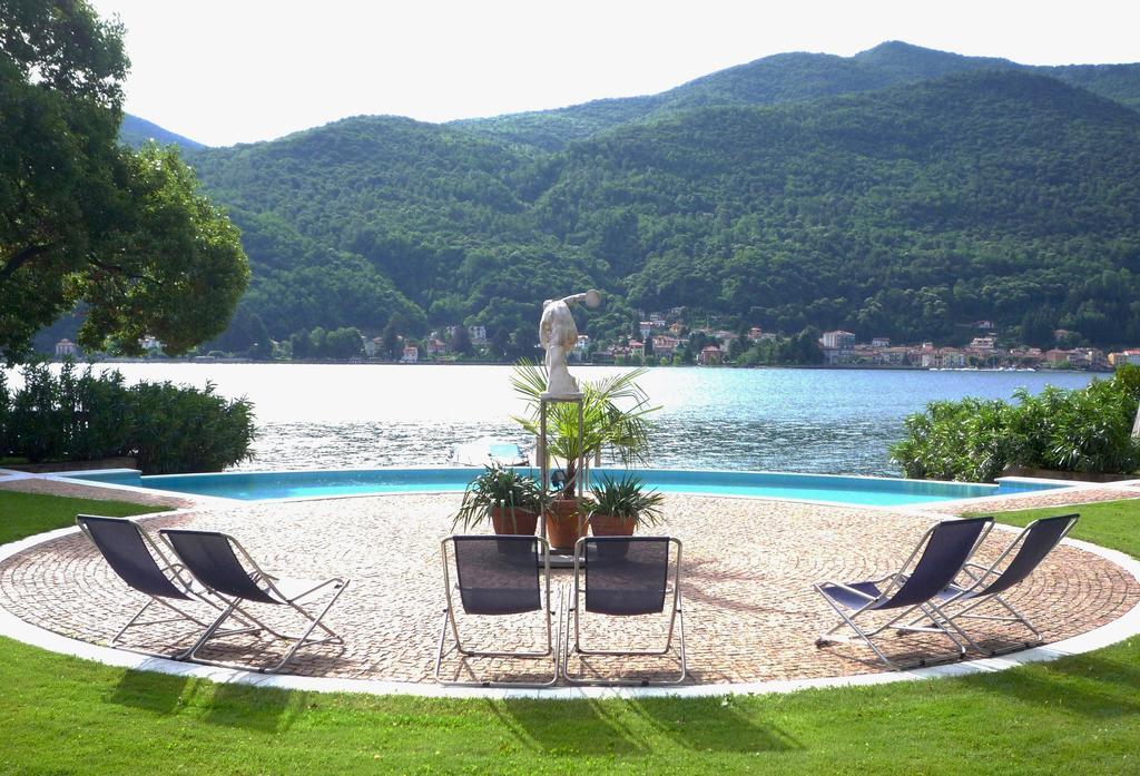 Residence Ville Lago Lugano Porto Ceresio Exteriér fotografie