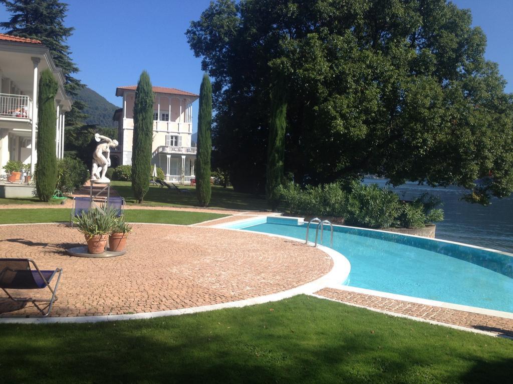 Residence Ville Lago Lugano Porto Ceresio Exteriér fotografie